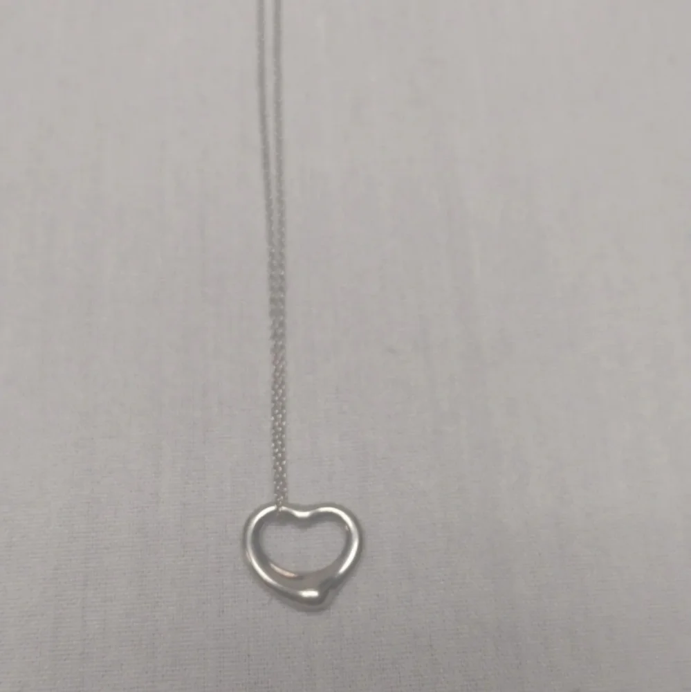 Tiffany & Co. Elsa Peretti Large Open Heart Pendant Necklace With Bag 16in chain